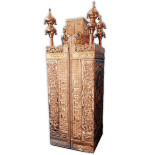 ארגז לספר תורה מרובע