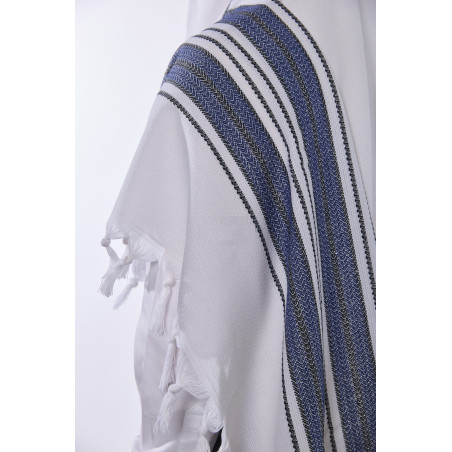 טלית גדול עוד יותר טוב שחור וכחול