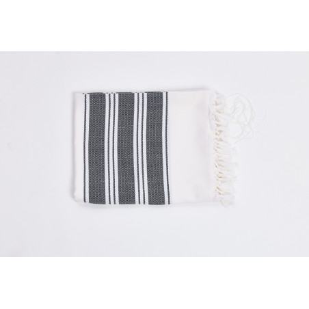 Tallit Gadol Od Yoter Tov negro